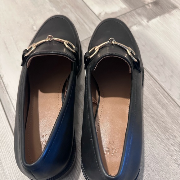 H&M Black Leather Slip-On Loafers with Gold Accent - Picture 8 of 8